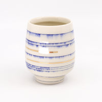 Five o'clock cocktail cup in stripes