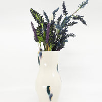 Vase in watercolor
