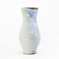 Vase in butter blue