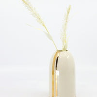 Bud vase in snow white and gold