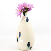 Porcelain vase in watercolor