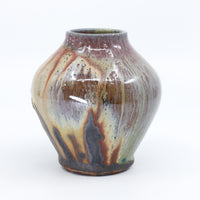 Bud vase 27