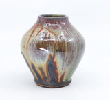 Bud vase 27
