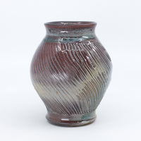 Bud vase 33