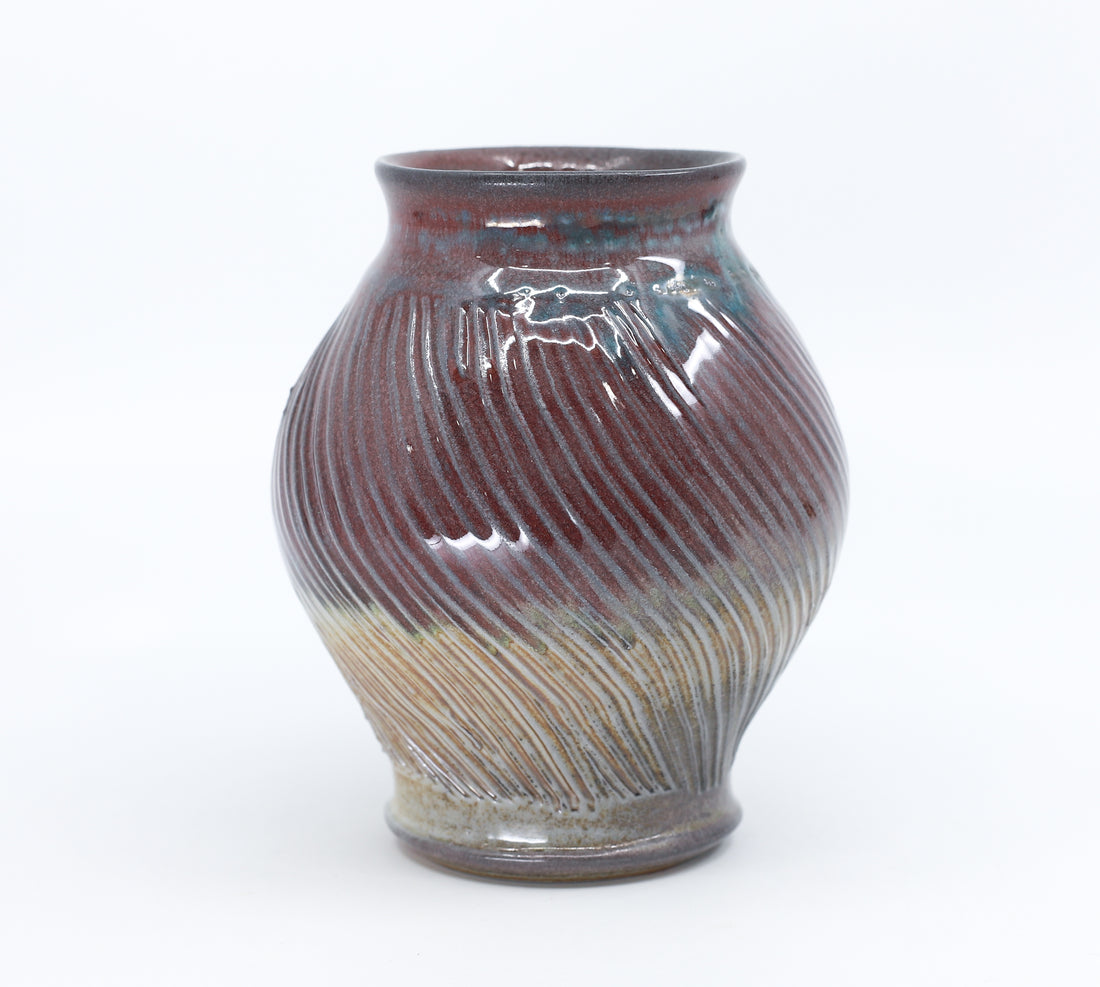 Bud vase 33