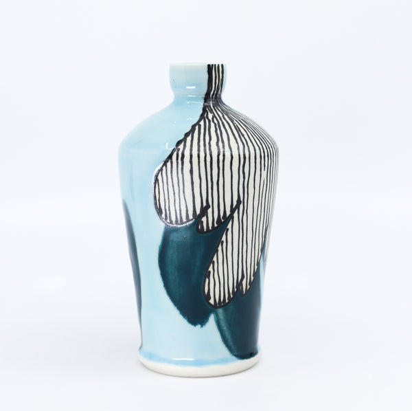 Bud vase 42