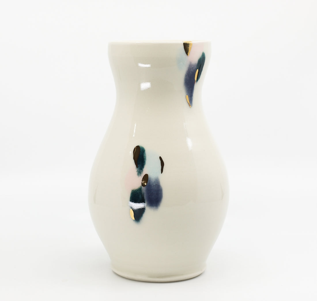 Vase in watercolor