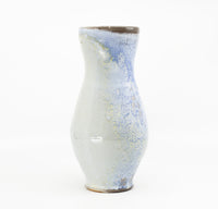 Vase in butter blue