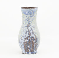 Vase in butter blue