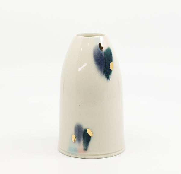 Bud vase in watercolor
