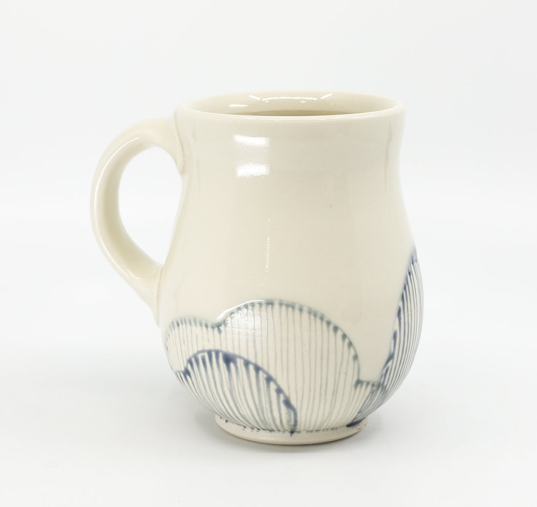 Belly mug 11