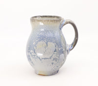 Belly mug in Butter Blue