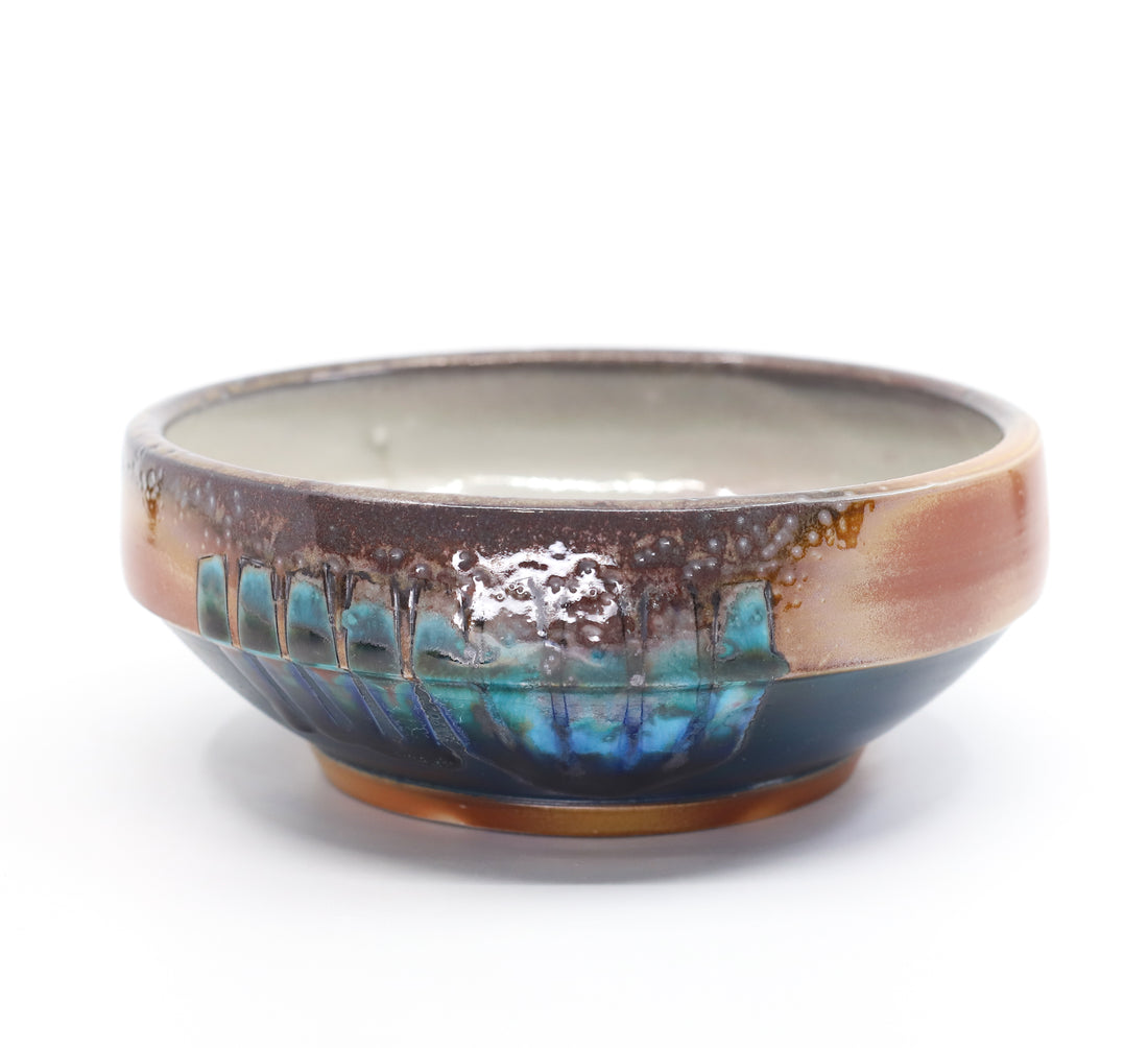 Small soda-fired serving bowl 1