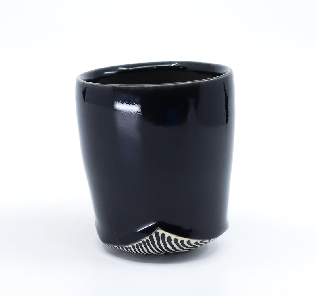 SECONDS Dancing cup (174)