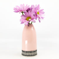 Bud vase in Charleston